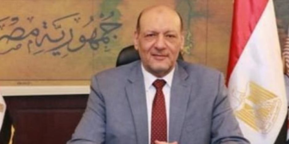 حزب "المصريين": كلمة الرئيس في حفل إفطار القوات المسلحة اتسمت بالشفافية والمصداقية