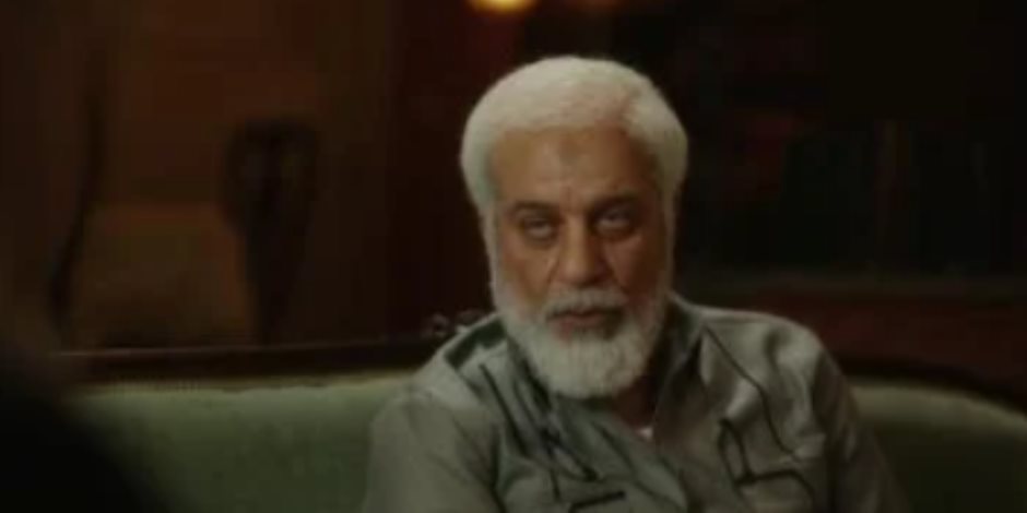 رأس الأفعى الحلقة 12.. محمود عزت يقرر عزل محمد كمال من منصبه فى الجماعة