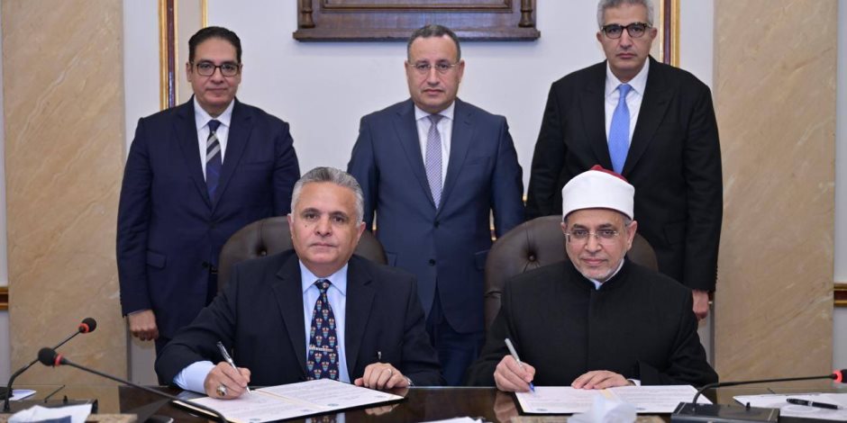 وزير التعليم العالي يترأس اجتماع المجلس الأعلى للجامعات بجامعة القاهرة