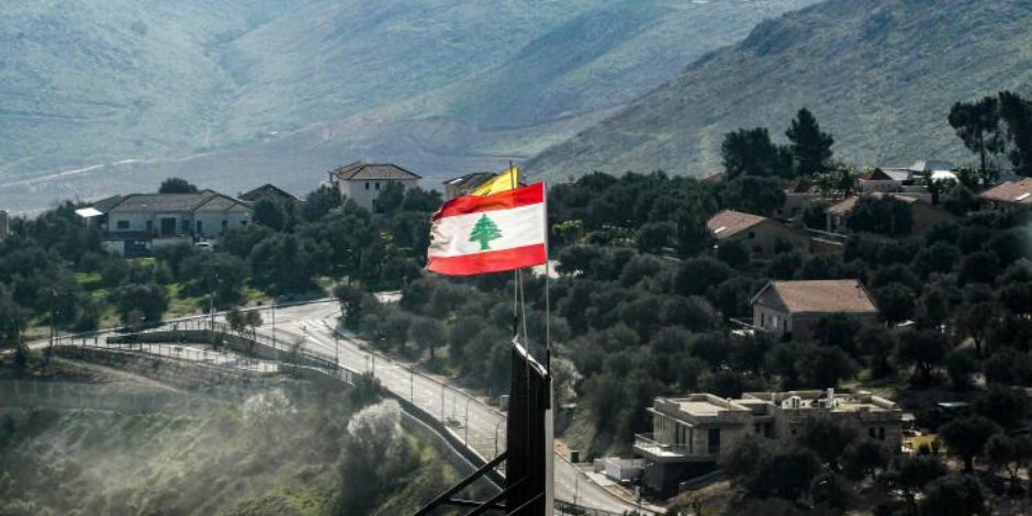 اجتياح بري إسرائيلي لجنوب لبنان والجيش اللبناني ينسحب من الحدود