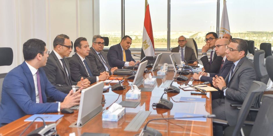 وزير الاستثمار: تكثيف جهود مكاتب التمثيل التجارى لفتح أسواق تصديرية مستدامة للمنتجات المصرية
