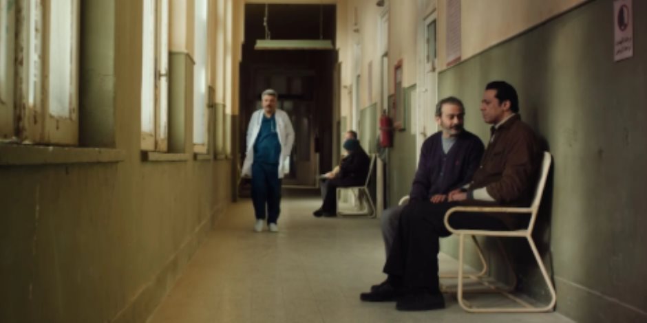 حالة الطفل تسوء وعونى يواسى نرجس فى الحلقة 4 من مسلسل حكاية نرجس