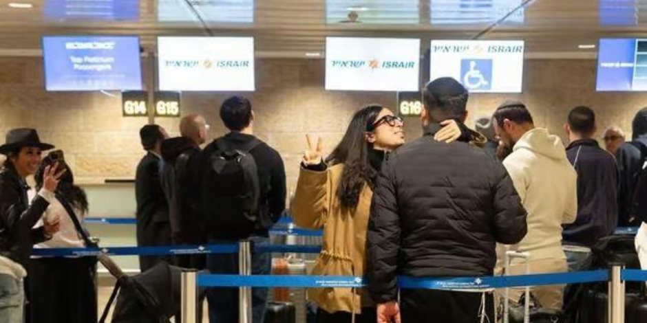  مسارات  الحرب مفتوحة.. غارات إسرائيلية في عمق إيران.. وتل أبيب تعيد فتح مطار "بن جوريون" جزئياً تحت وطأة الصواريخ