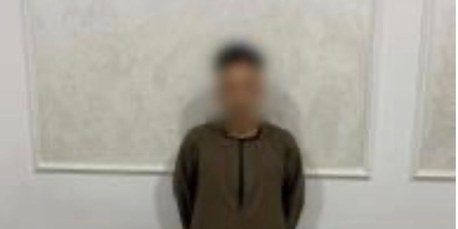 سقوط نصاب ينتحل صفة ضابط شرطة للاستيلاء على أموال المواطنين