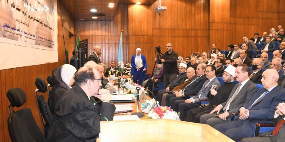 وزير الأوقاف ورئيسا جامعتي الأزهر والقاهرة يشهدون مناقشة رسالة دكتوراة عن تأثير السياسات الدولية بشرق إفريقيا في الأمن المائي المصري