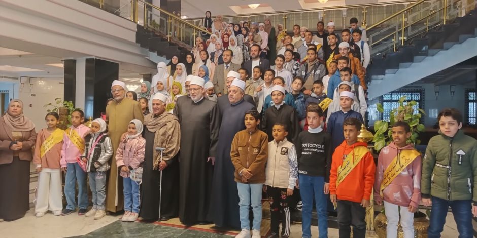 وكيل الأزهر ورئيس قطاع المعاهد يتابعان التصفيات النهائية لمسابقة الأزهر للقرآن الكريم والسنة النبوية