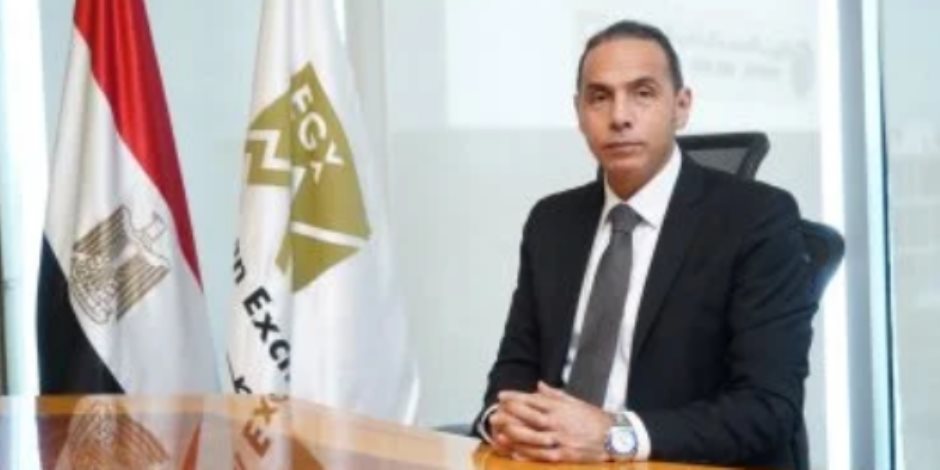 قرار جمهوري بتكليف الدكتور إسلام عزام برئاسة الهيئة العامة للرقابة المالية