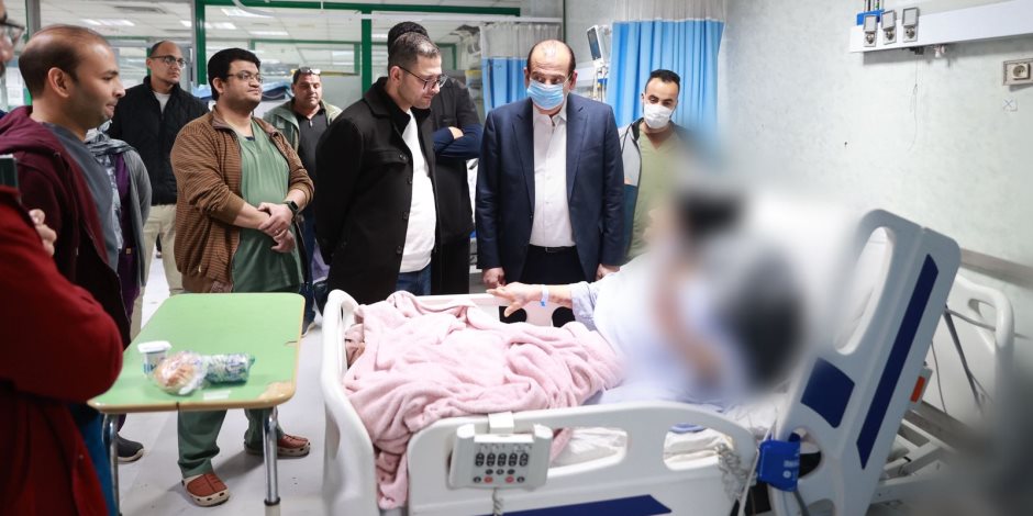 نائب وزير الصحة يجري جولة تفقدية مفاجئة لمستشفى السلام التخصصي ومركز طب أسرة «أهالينا»