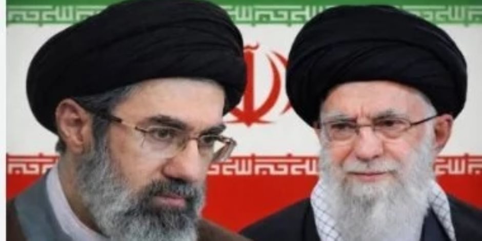 وصفوه برجل الظل .. . كل ما تريد معرفته عن مجتبى خامنئى المرشد الأعلي الجديد لإيران