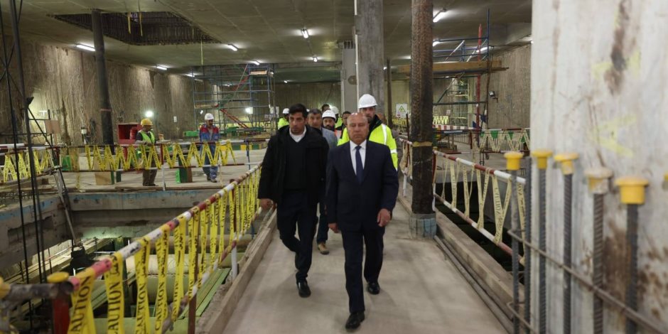 وزير النقل يتفقد محطة الملك الصالح بمشروع المرحلة الأولى للخط الرابع للمترو لمتابعة التقدم في معدلات تنفيذ المشروع