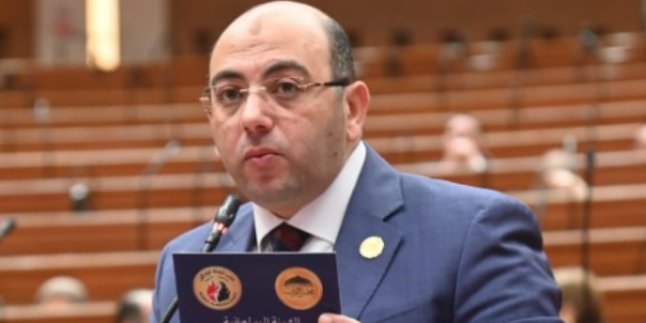 رئيس برلمانية حماة الوطن: ندرك حجم التحديات الخارجية والداخلية ونتابع تداعيات زيادة أسعار المحروقات