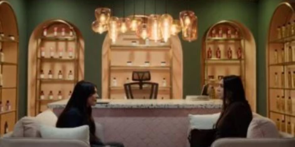 مسلسل عرض وطلب الحلقة 11.. هالة تهدد هبة بسبب الاستمرار فى تجارة الأعضاء