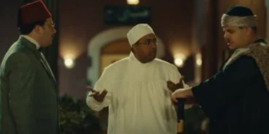 مسلسل النص التانى الحلقة 12.. صفوت ضحية تجارب إسماعيل وزقزوق الكوميدية