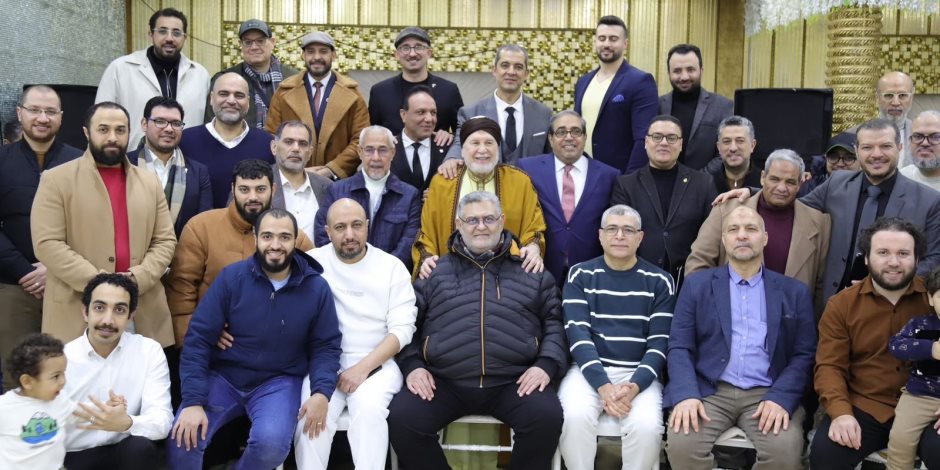 شعارات مزيفة وموائد إفطار 5 نجوم.. كيف يعيش قادة الإخوان حياتهم بأموال الخيانة والتمويلات المشبوهة؟ (صور)