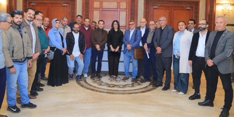 قبل افتتاحه التجريبي.. وزيرة الثقافة تتفقد الاستعدادات النهائية لـ"مسرح مصر".. وتؤكد: سيمثل دفعة قوية للحركة المسرحية