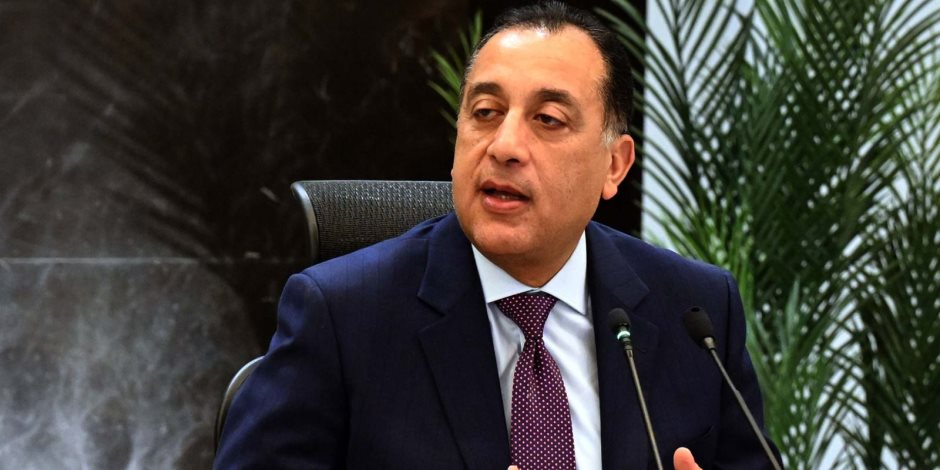 رئيس الوزراء يهنئ فخامة الرئيس بحلول عيد الفطر المبارك