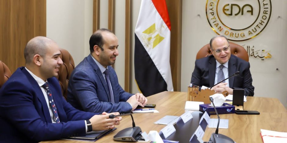 رئيس هيئة الدواء يستقبل وفد شركة تاكيدا العالمية لبحث تعزيز التعاون في مجالات البحث العلمي