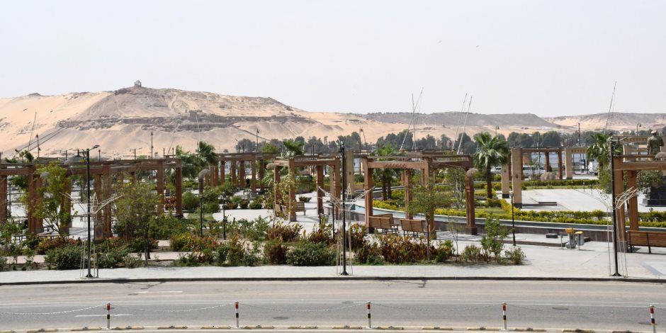 محافظ أسوان يقرر غلق الملاحة النهرية بصفة مؤقته بسبب العاصفة الترابية