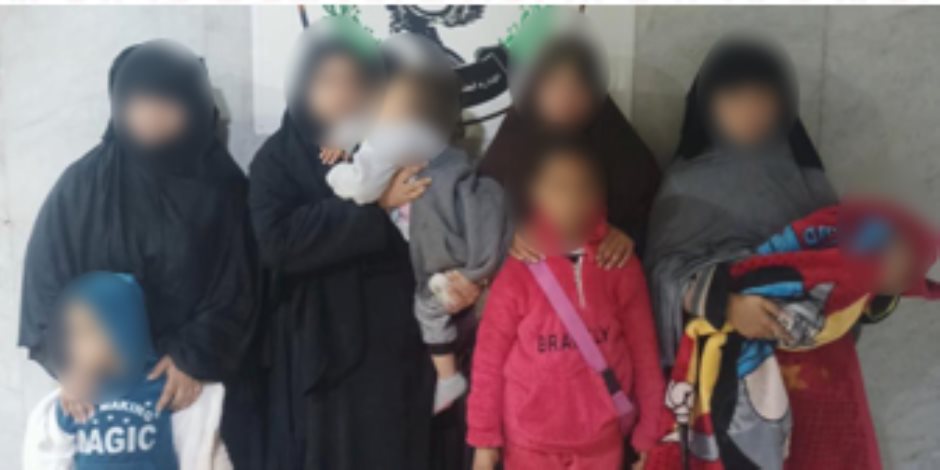 مباحث الأحداث تضبط شخصان و7 سيدات يستغلون الأطفال فى اعمال التسول