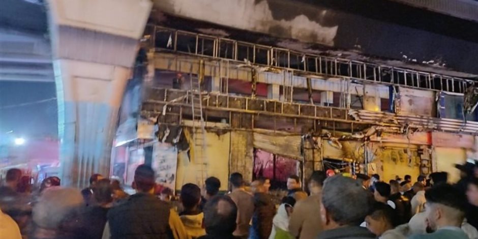 بسبب أنبوبة هيليوم.. السيطرة على حريق داخل مول بدمياط وضبط صاحب المحل