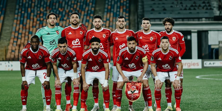 بعد الخروج من دوري الأبطال .. الأهلي يناقش خصم جزء من مستحقات اللاعبين 