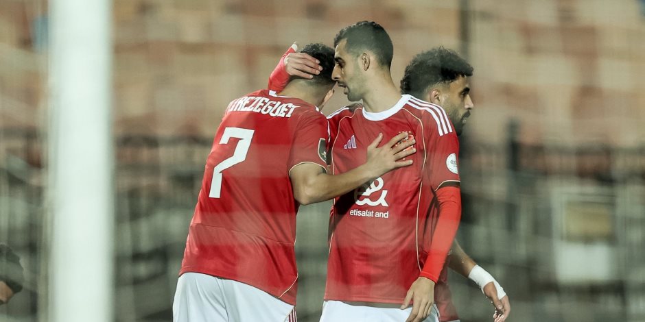 يوم الخروج.. الأهلى يلحق ببيراميدز ويودع دورى أبطال أفريقيا بالهزيمة من الترجى فى القاهرة 