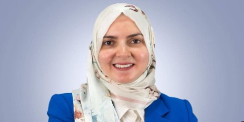 نائبة: تحركات الرئيس تكرس ثقل مصر الإقليمى وتعيد صياغة معادلة الأمن العربى