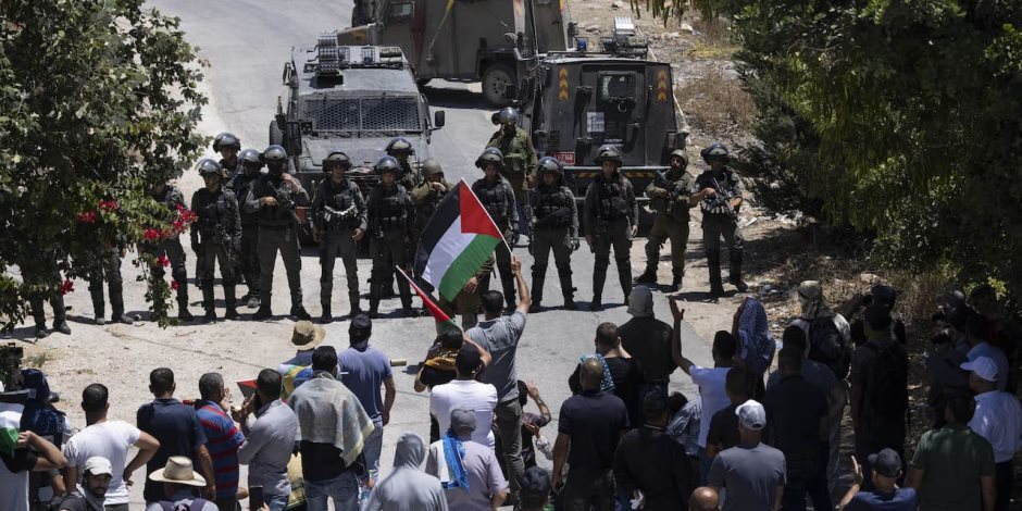 الاستيطان و"خطة إنهاء الحرب" في غزة على طاولة مجلس الأمن.. واقتحامات ليلية تطال بيت لحم