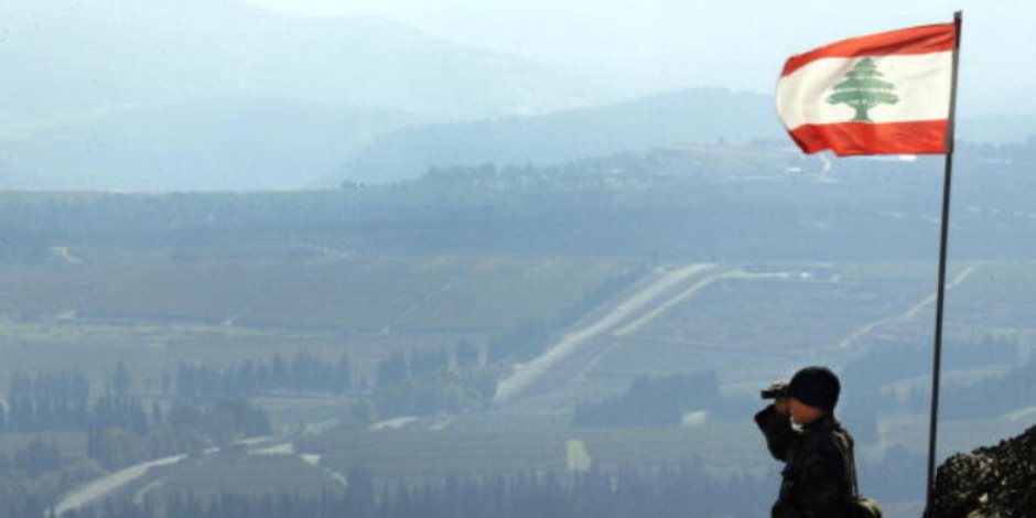 غارات تطال الجبل والضاحية جنوب لبنان وتحذيرات أمريكية من "الأسوأ" وسط مخاوف الانزلاق لحرب أهلية