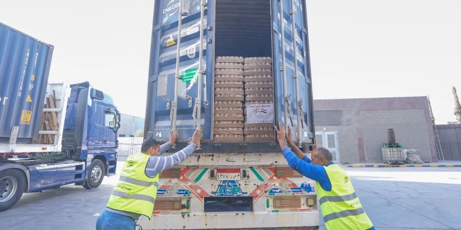 مصر تكثّف دعمها للبنان في مواجهة الأزمة.. و«بيت الزكاة والصدقات» يعزز جهوده الإغاثية للأشقاء 