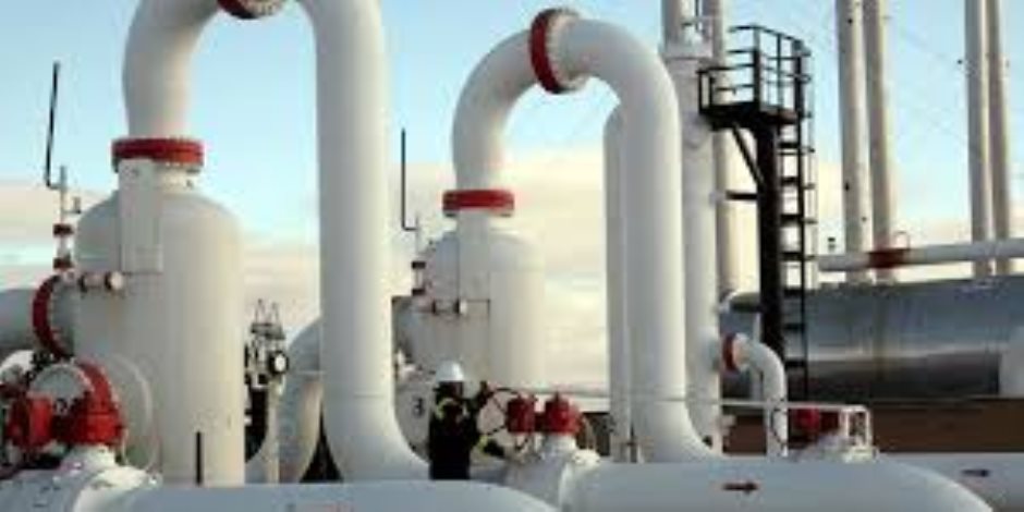  اقتصاد الحرب .. أسعار الغاز تقفز 35%  .. وشبح الركود يطارد قطاع التكنولوجيا