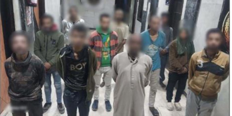 أمن القاهرة يضبط 10 رجال وسيدة يستغلون الأطفال الأحداث فى أعمال التسول