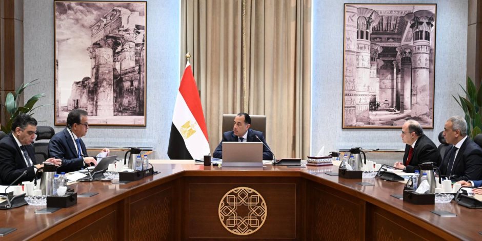 مدبولي: حريصون على الاطمئنان بصفة دورية على المخزون الاستراتيجي من الأدوية 