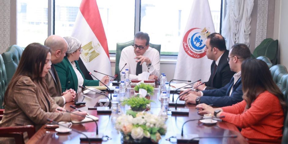 وزير الصحة يتابع تطوير مستشفى الهلال التخصصي وعدد من مستشفيات أمانة المراكز الطبية