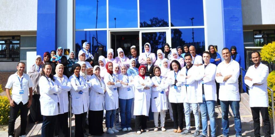 الرعاية الصحية: تقديم أكثر من 2 مليون خدمة رعاية صحية أولية من خلال 26 وحدة ومركزًا لطب الأسرة بالسويس 