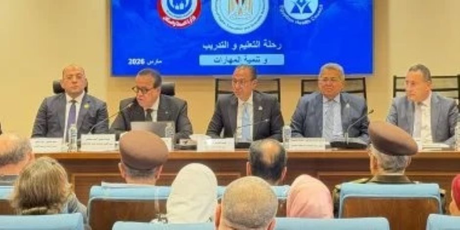 "صحة وتعليم النواب" تضعان 6 توصيات عاجلة لتطوير تدريب وتأهيل الأطقم الطبية