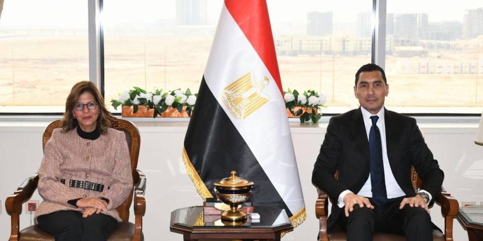 وزير الشباب والرياضة يبحث تعزيز التعاون المشترك مع الأكاديمية الوطنية للتدريب 