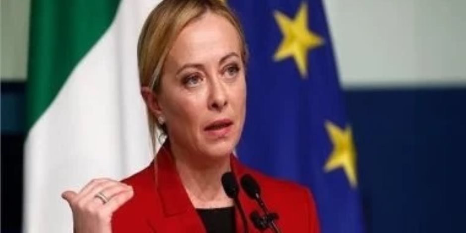 بعد إسبانيا.. إيطاليا تمنع طائرات أمريكية من استخدام قاعدة عسكرية فى صقلية