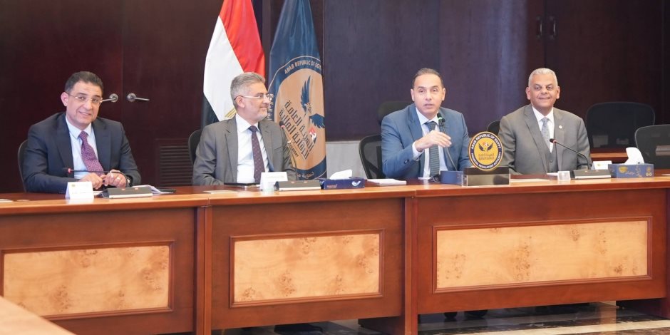 رئيس هيئة الرقابة المالية يُطلق سلسلة لقاءات مع ممثلي الأنشطة المالية غير المصرفية