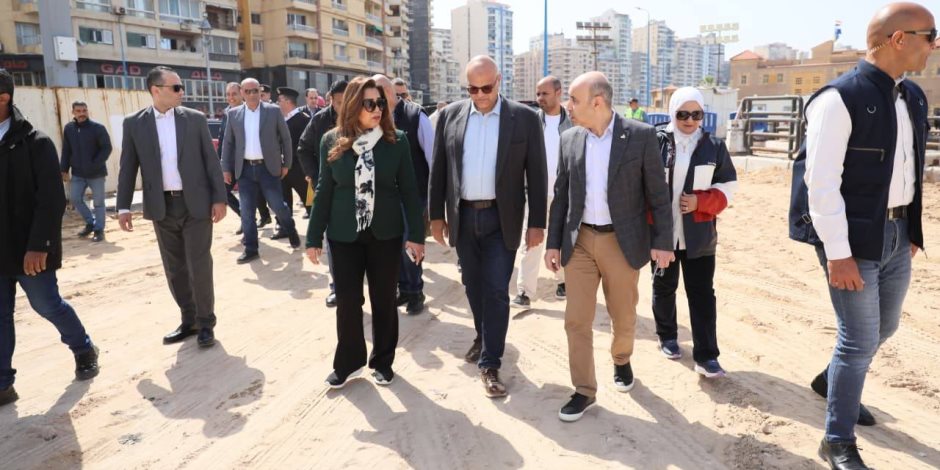 وزيرة التنمية المحلية والبيئة ومحافظ الإسكندرية يتفقدان مشروع تطوير بئر مسعود وتوسعة الكورنيش