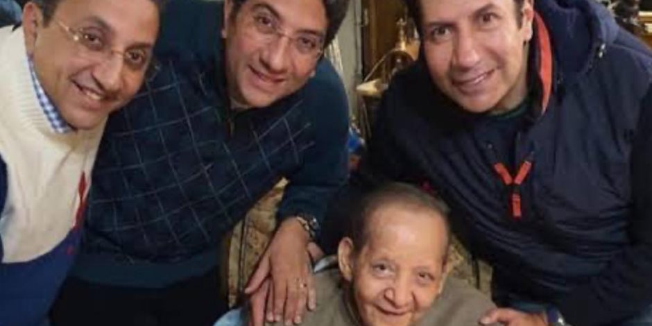في ذكري وفاته.. شقيق هانى رمزى يروى لحظات صعبة فى حياة جورج سيدهم
