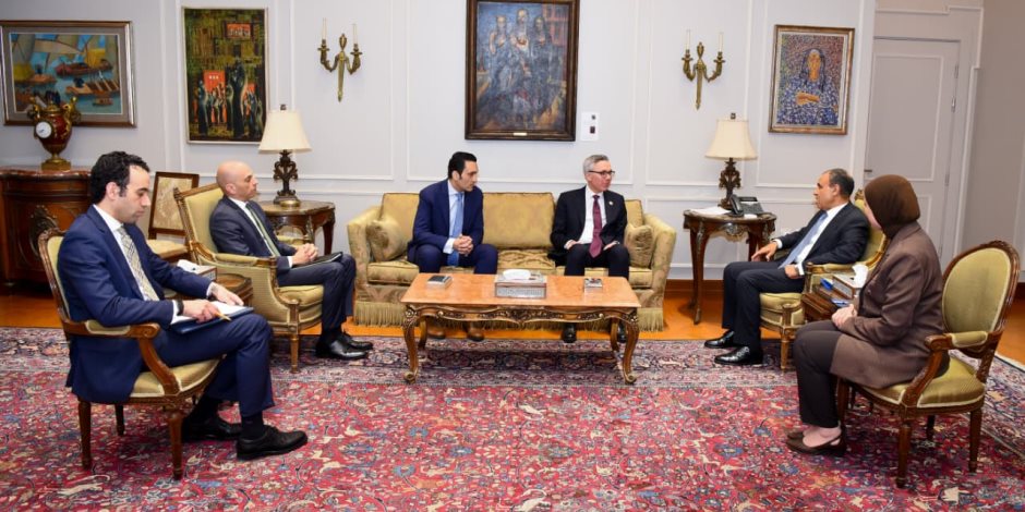 وزير الخارجية يستقبل الرئيس التنفيذي لشركة "سكاتك" النرويجية