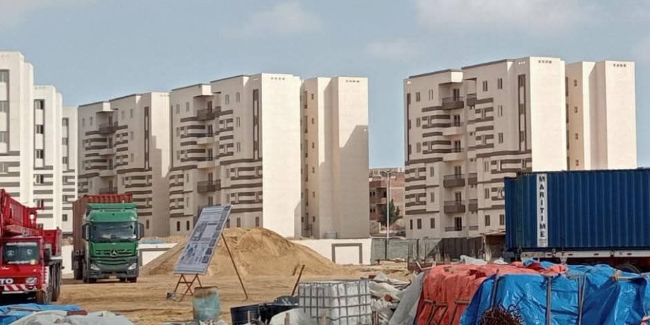 وزيرة الإسكان تتابع سير العمل بعددٍ من المشروعات الجاري تنفيذها بمدينة حدائق أكتوبر