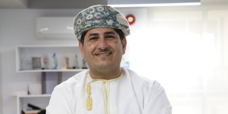 خلفان الطوقي المحلل السياسي العماني لـ "صوت الأمة": مصر لم ولن تتردد في الوقوف إلى جانب دول الخليج.. وموقفها مشرف ومقدر خليجيا ودورها أساسى ورئيسى 