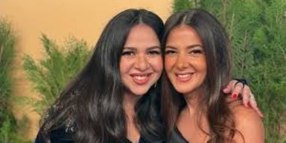 أعمال جمعت بين دنيا وإيمي سمير غانم قبل تعاونهما المسرحي الجديد