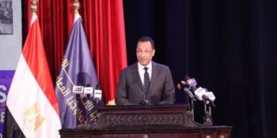 وزير الاتصالات: مصر تشغل المركز التاسع عالميا بالعمل الحر بـ 850 ألف مهني مستقل