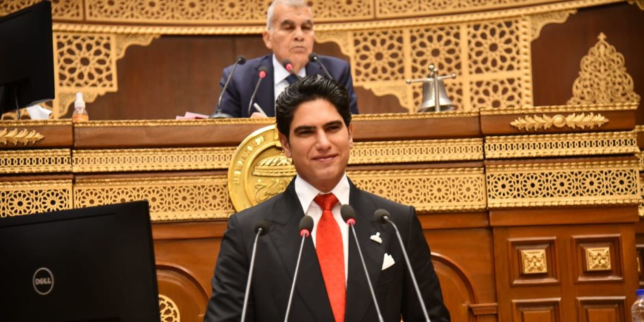 رئيس "الشيوخ" يوجه الشكر لـ "أبو هشيمة" واللجنة الاقتصادية على جهدهم في تعديلات "حماية المنافسة" وما قدموه من  تقرير تاريخي حول القانون 