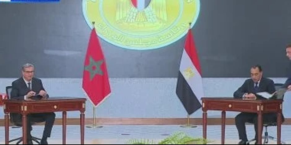 مدبولى وأخنوش يوقعان على محضر الاجتماع الأول للجنة التنسيق المصرية المغربية