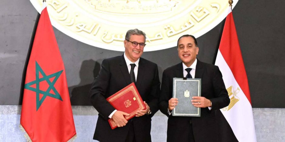 رئيسا حكومة مصر والمغرب يشهدان توقيع عددٍ من الوثائق لدعم وتعزيز العلاقات الثنائية بين البلدين (صور)