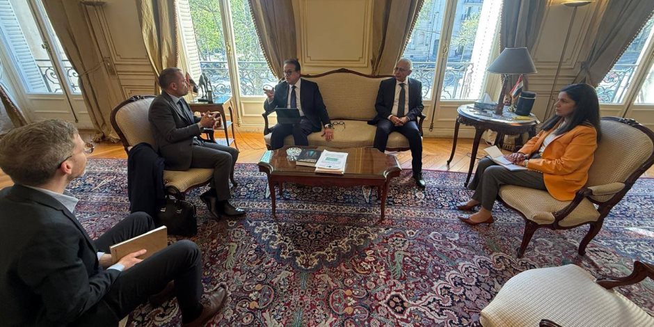 على هامش قمة الصحة الواحدة 2026.. وزير الصحة يبحث تعزيز التعاون الطبي مع مستشفى «أدولف دي روتشيلد» بفرنسا 